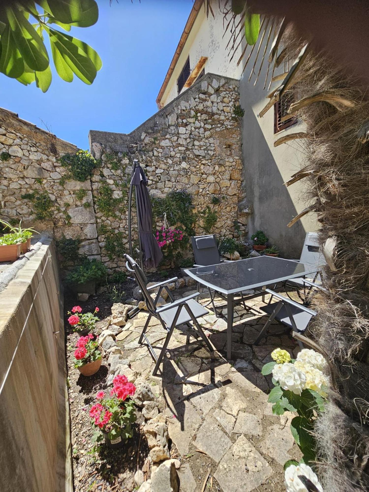 Forever Oasis Vrbnik Eksteriør billede